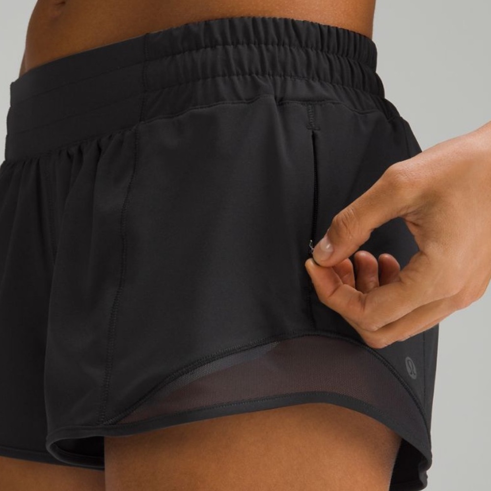 Lululemon Hottie hot shorts low rise
